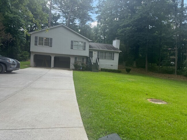 Photo - 3186 Bruckner Blvd