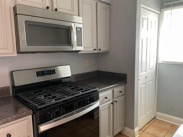 Photo - 6721 Trafalger Square