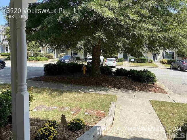 Photo - 3920 Volkswalk Pl