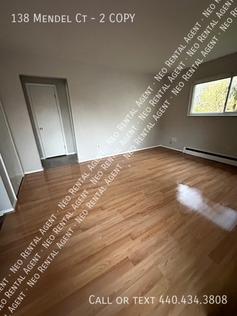 Building Photo - 138 Mendel Ct Unit 2 COPY