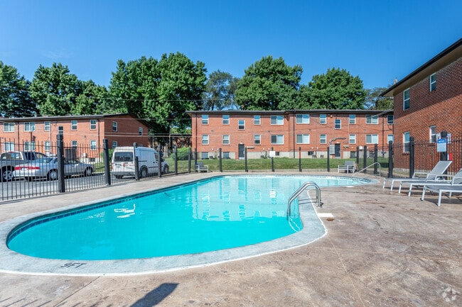 Photo - Brownstone Apartments