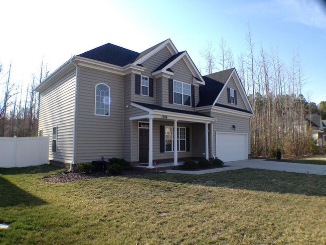 Spacious 4-bedroom, 3-bathroom home in Che... - Spacious 4-bedroom, 3-bathroom home in Che...
