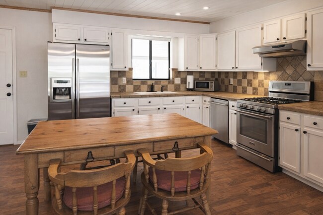 Photo - 1007 Cll De Oro