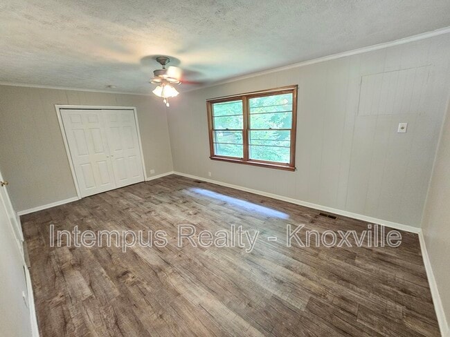 Photo - 2000 Nandina Dr