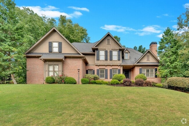 Building Photo - Spacious 7BR House in Powder Springs