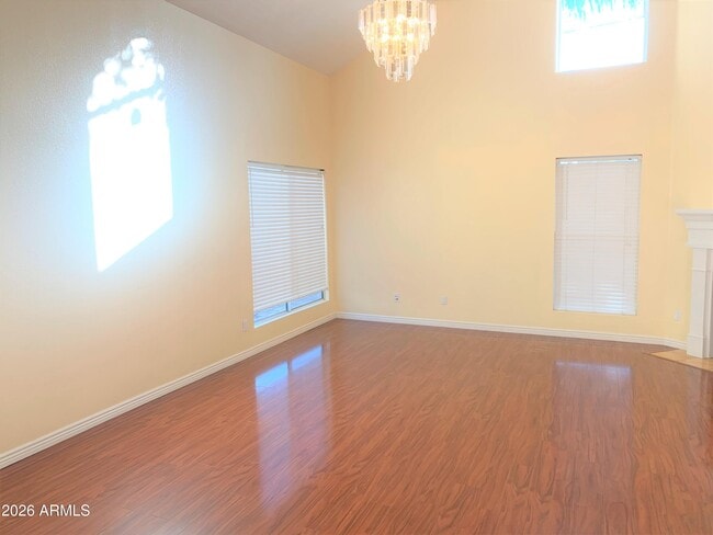 Photo - 19033 N 6th St