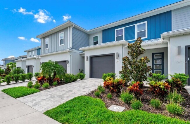 Photo - 7846 Spectrum Dr