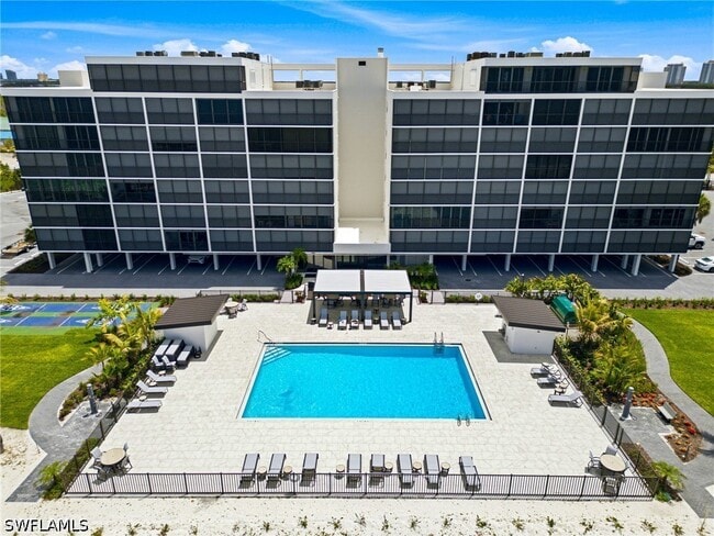 Photo - 25800 Hickory Blvd Unidad 105