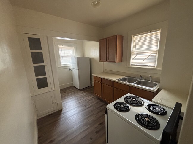 Photo - 215 E 1st Ave Unit G