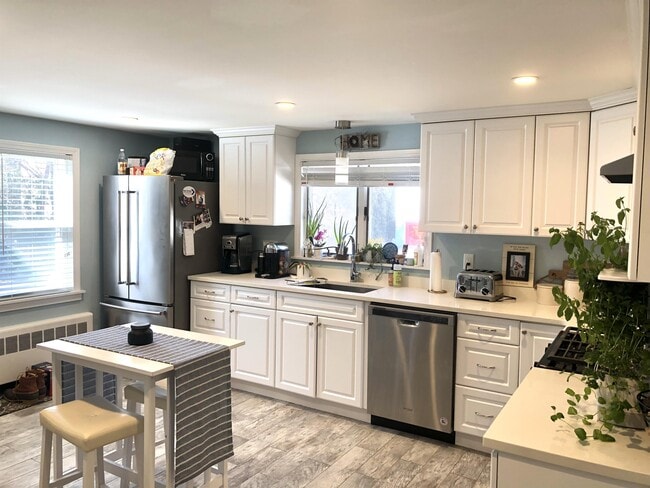 Photo - 177 Faneuil St