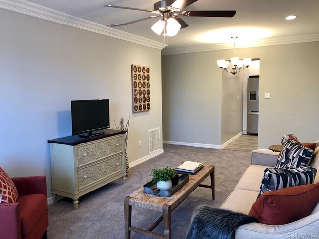 Photo - 425 Newbridge Rd Unidad 30