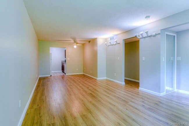 Photo - 104 Baldwin Ln Unit 1D