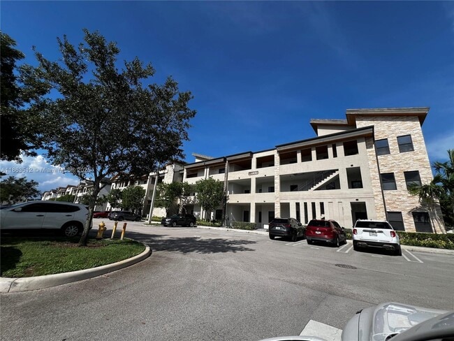 Building Photo - 7925 NW 104th Ave Unit 28 Rental
