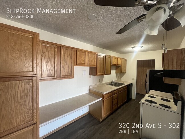 Photo - 320 2nd Ave S Unit 302