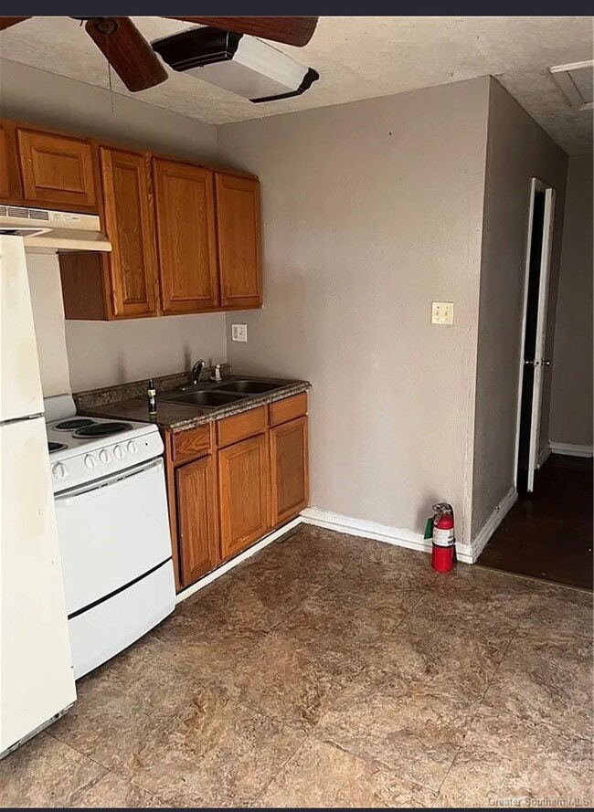 Photo - 101 N Sarah St Unit 0