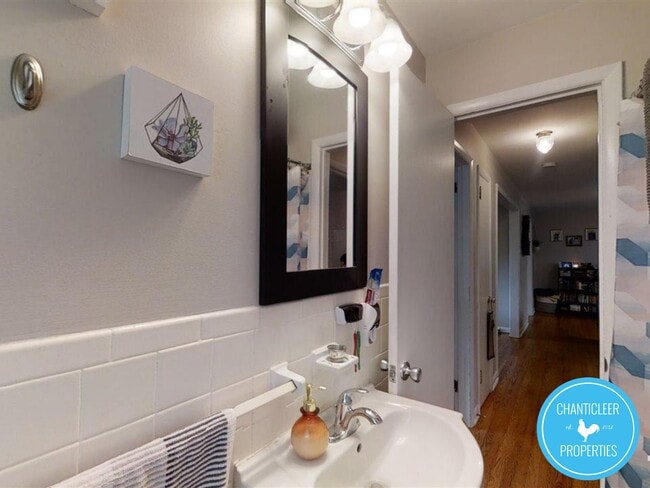 Photo - 2513 Ricky Cir