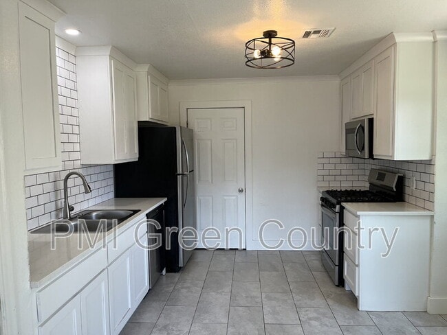 Photo - 4326 S Owasso Ave