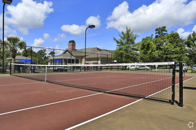 Amenity: Tennis Court