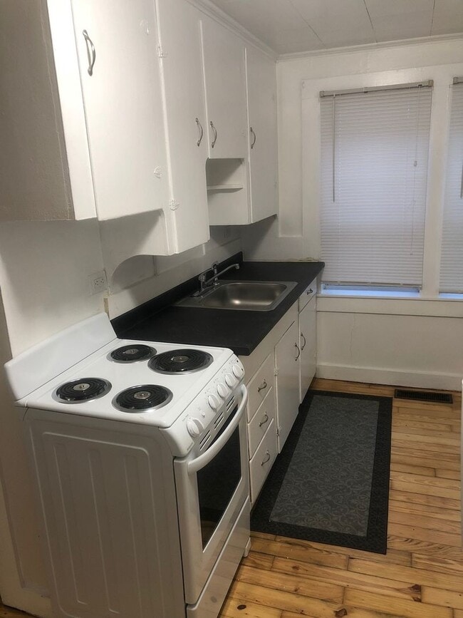 Photo - 2 Pleasant St Unit 1