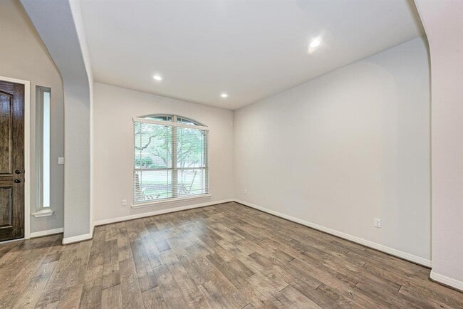 Photo - 146 Rock Cliff Ct