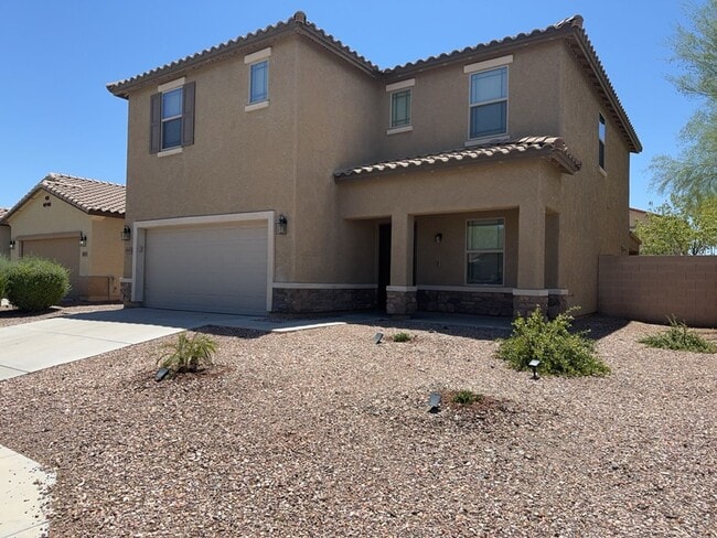 Beautifully updated 4 bedroom plus loft, 2... - Beautifully updated 4 bedroom plus loft, 2...