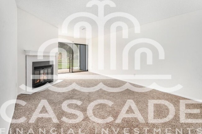 Building Photo - 8143 Holmes St