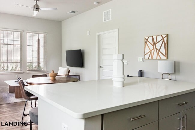 Photo - 4902 Cosmos Cir Unidad 120