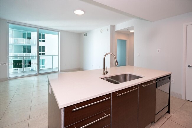 Photo - 1900 N Bayshore Dr Unit 3917