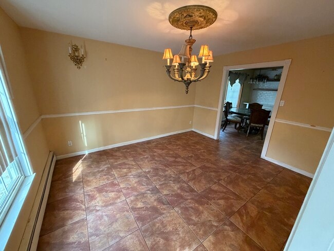 Photo - 30 Dumond Pl