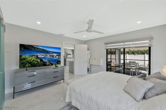 Photo - 532 103rd Ave N