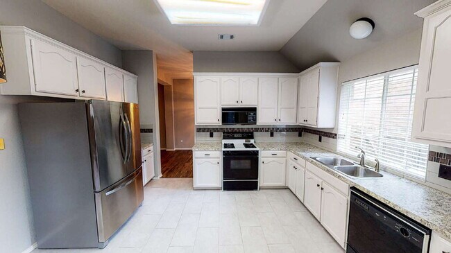 Photo - 1705 Coral Dr