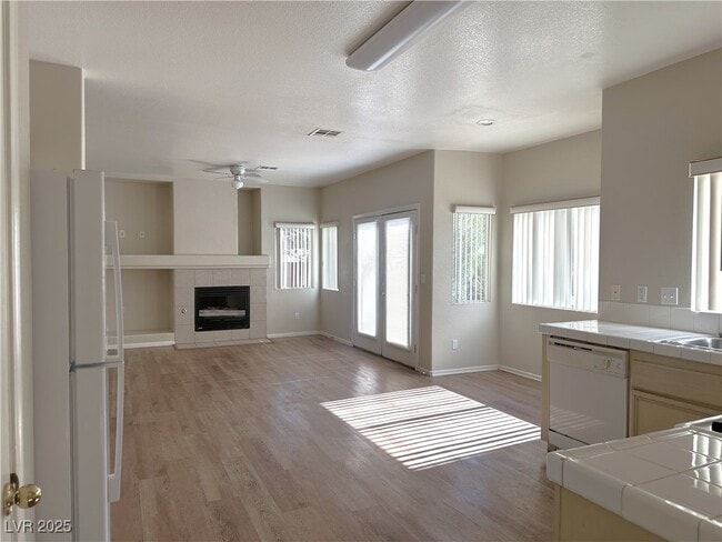 Photo - 334 Black Rock Hills Dr