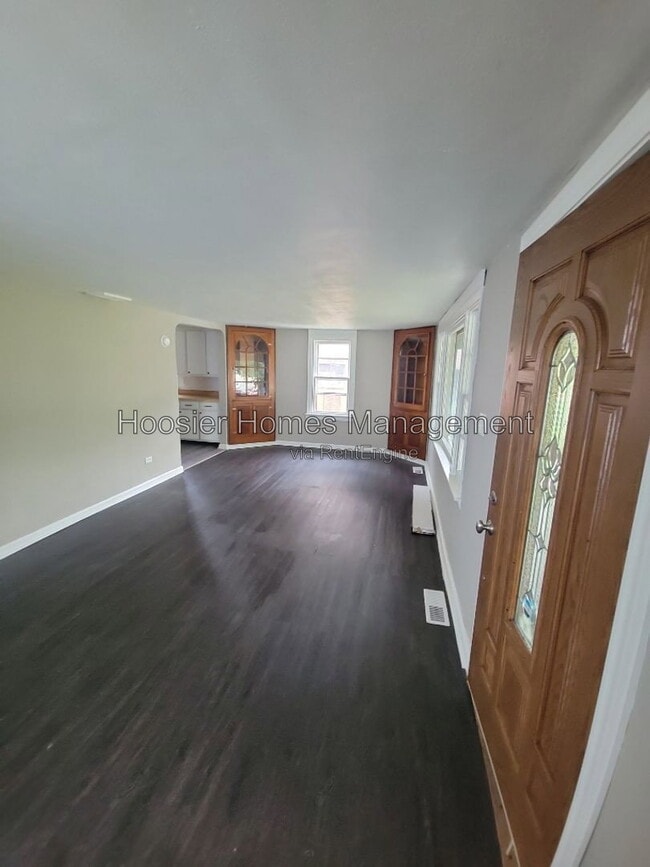 832 Waldemere Ave
