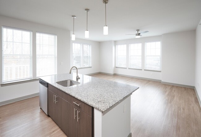 1274 at Towson