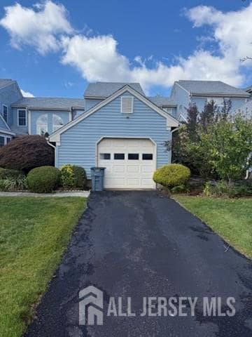 Photo - 28 Daniel Webster Ave