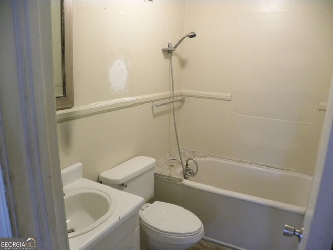 Photo - 113 Maple St