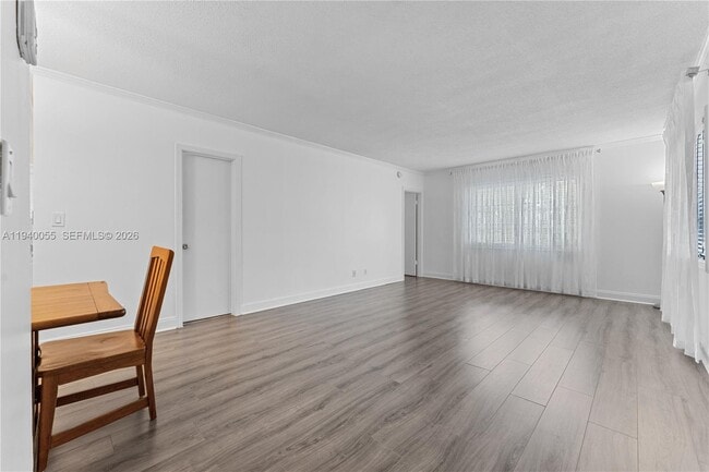 Photo - 924 SE 2nd St Unit 924