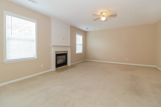 Photo - 5080 Fieldstone View Cir