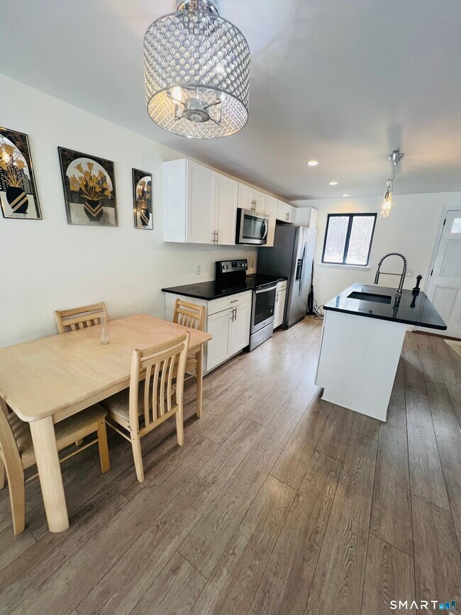 Photo - 11 King Arthur Dr Unit 1E