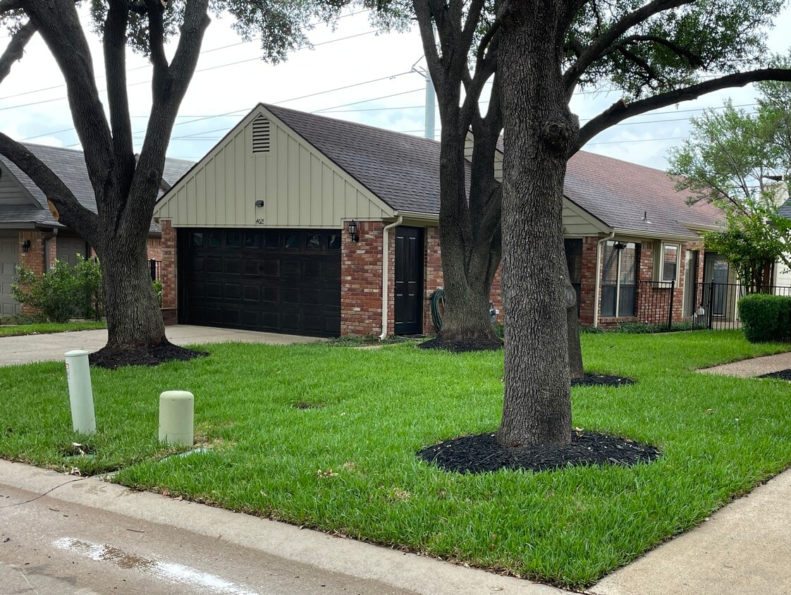 Photo - 4025 Rive Ln (Addison, TX)