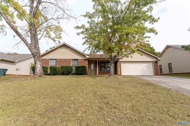 Photo - 107 Bridgestone Dr NE