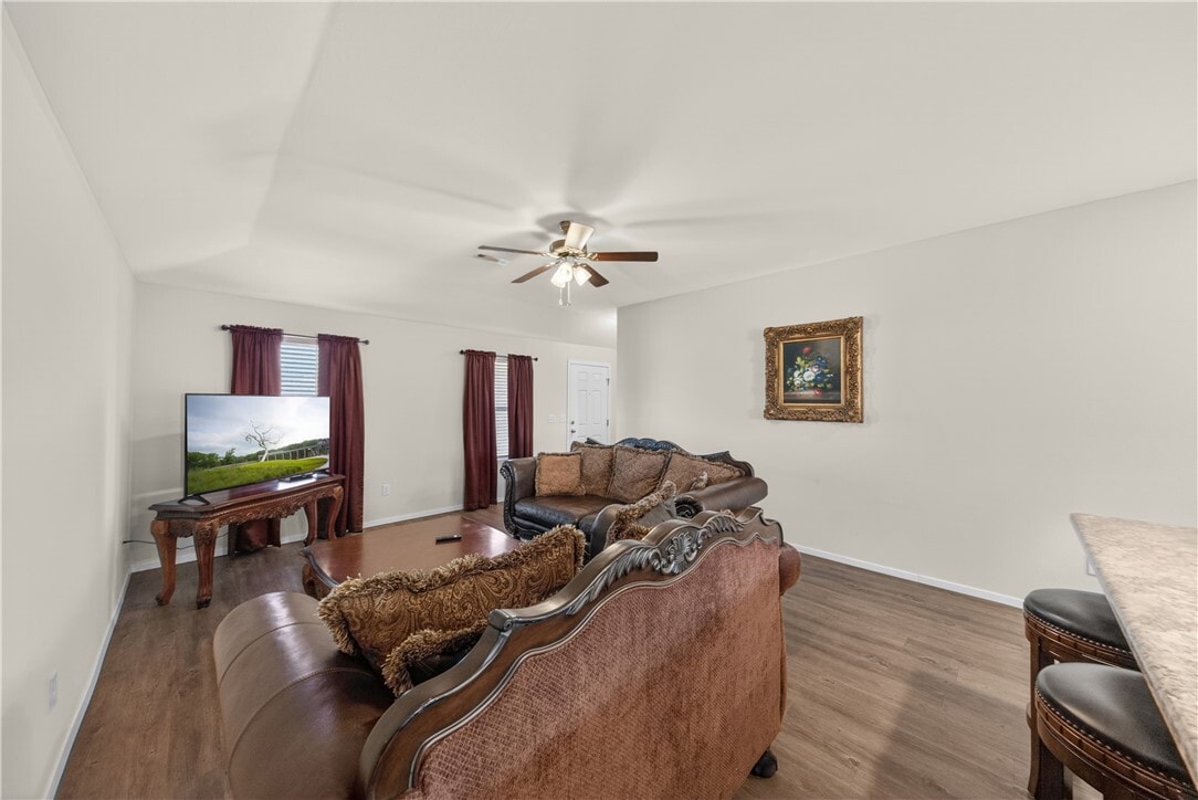 Photo - 8110 Dogwood Dr