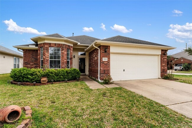 Photo - 7431 Sabinal Creek Dr