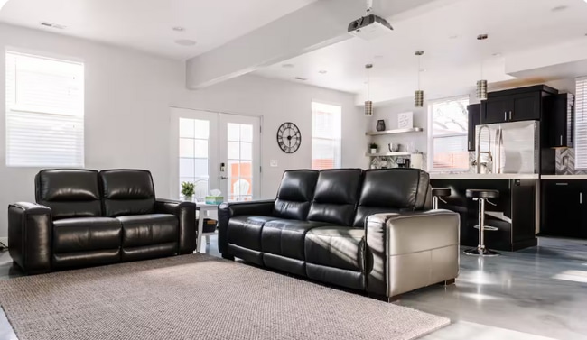 Building Photo - 858 S Edison St