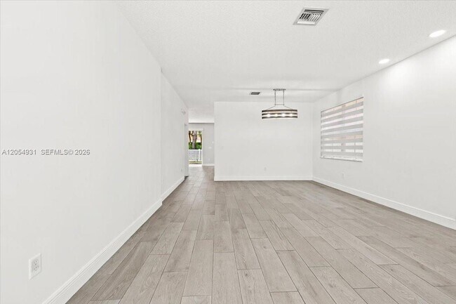 Photo - 5014 SW 155th Terrace