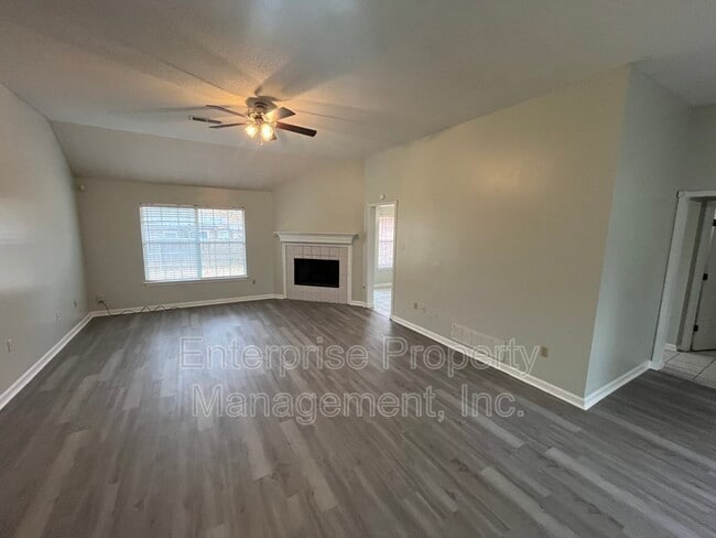 Photo - 158 Doris Meadow Cove