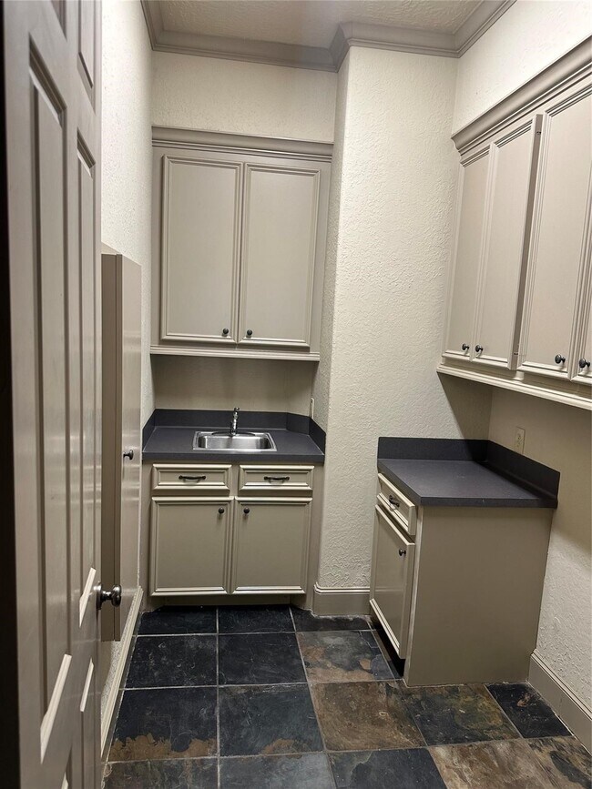 Photo - 38 Hillock Woods