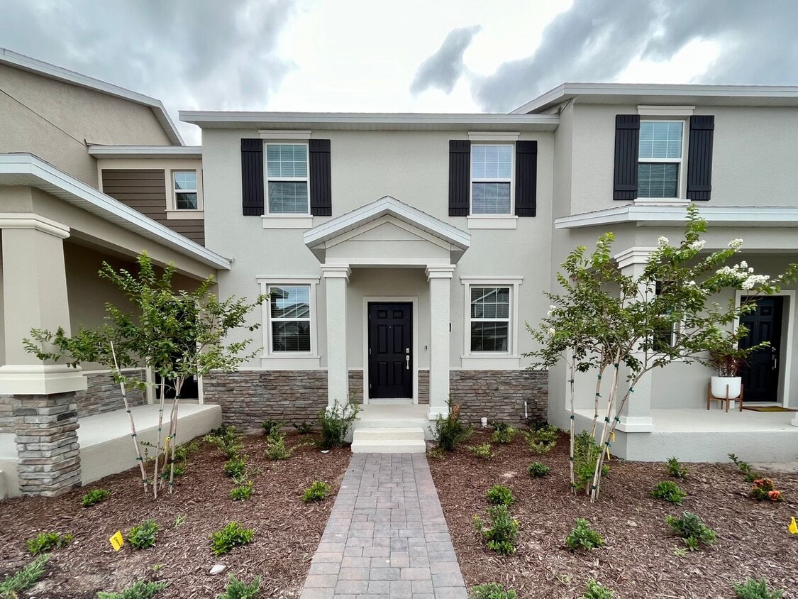 Townhome in Bridgewalk - Townhome in Bridgewalk