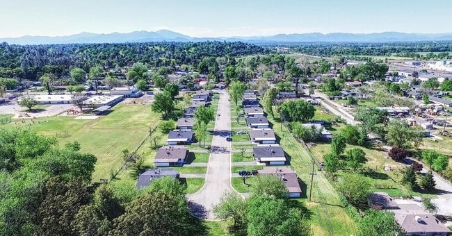 Village Green Apartments - Village Green Apartments