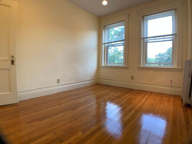 Photo - 100 Queensberry St Unidad 7